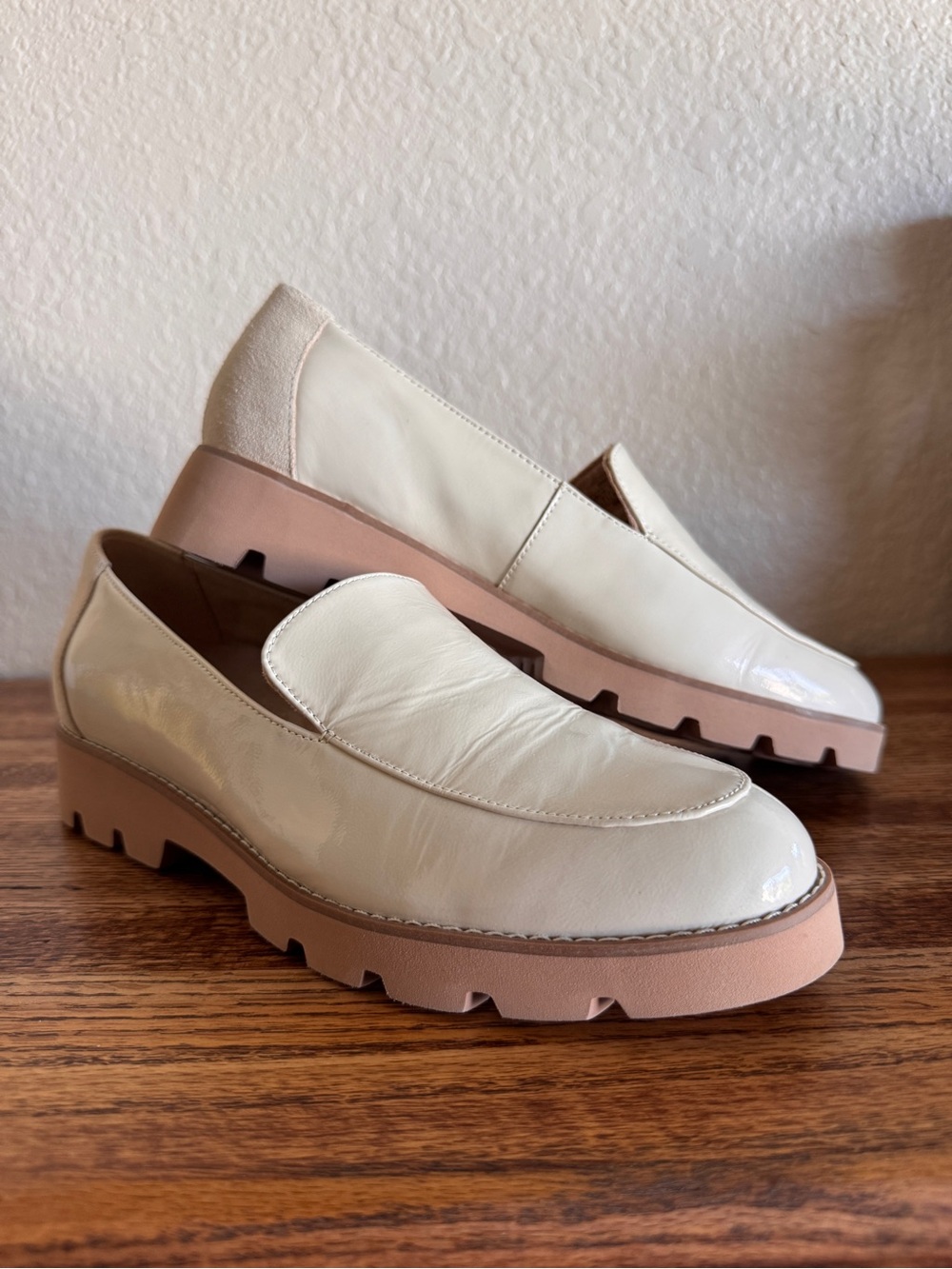 Vionic Kensley Slip On Loafer Cream Neutral Basic Women’s 8.5